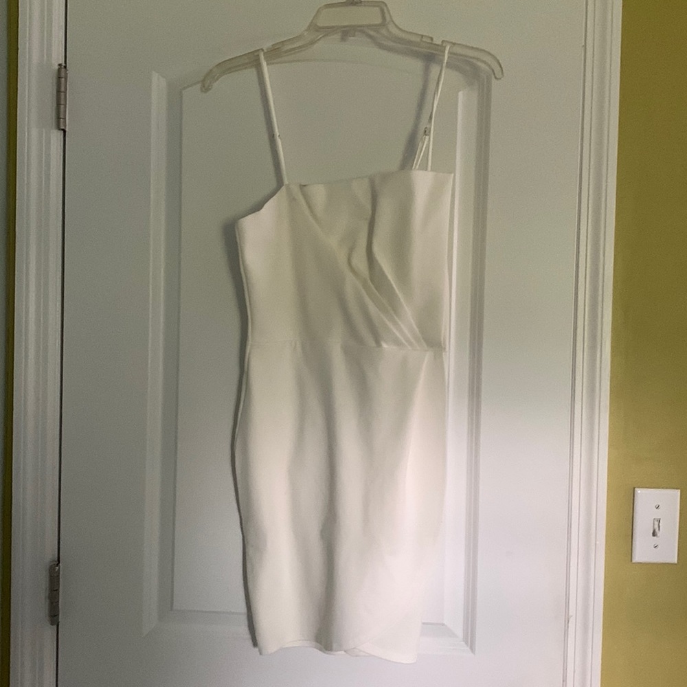 Lulus white mini dress - never worn! Tags still on.